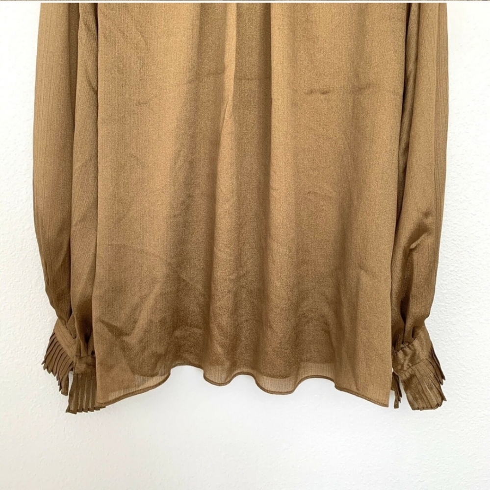 Ralph Lauren Gold Pleated Blouse - Picture 7 of 10